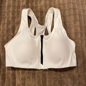 Nike Shape Women's High-Support Padded Zip-Front Sports Bra